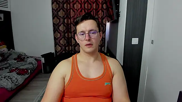 sexxymuscles4u online show from 03-01-26, 12:07