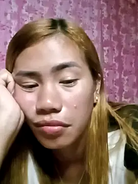 Snapshot of Cutie_body11 chatting on 12-26-24, 11:10 Cutie body11 online show from 12-26-24, 11:10