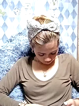 Snapshot of Cutie_body11 chatting on 01-13-25, 12:09 Cutie body11 online show from 01-13-25, 12:09