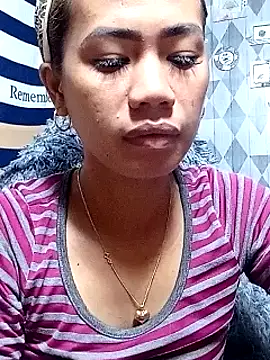 Snapshot of Cutie_body11 chatting on 01-15-25, 01:45 Cutie body11 online show from 01-15-25, 01:45