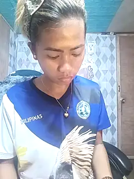 Snapshot of Cutie_body11 chatting on 01-20-25, 10:48 Cutie body11 online show from 01-20-25, 10:48