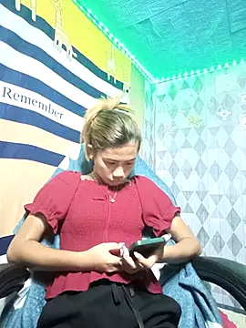 Snapshot of Cutie_body11 chatting on 02-16-25, 01:36 Cutie body11 online show from 02-16-25, 01:36