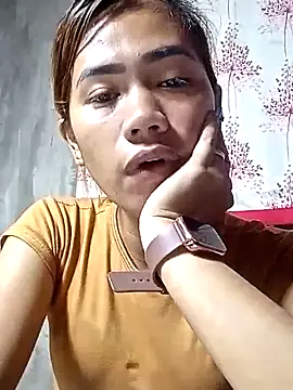 Snapshot of Cutie_body11 chatting on 02-28-25, 12:43 Cutie body11 online show from 02-28-25, 12:43