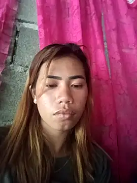 Snapshot of Cutie_body11 chatting on 03-05-25, 10:21 Cutie body11 online show from 03-05-25, 10:21