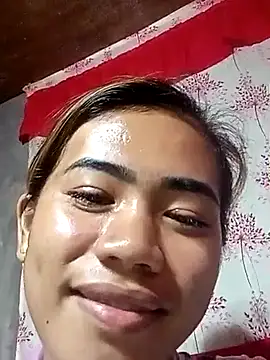 Snapshot of Cutie_body11 chatting on 03-10-25, 12:40 Cutie body11 online show from 03-10-25, 12:40