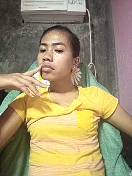 Snapshot of Cutie_body11 chatting on 10-16-25, 11:50 Cutie body11 online show from 10-16-25, 11:50