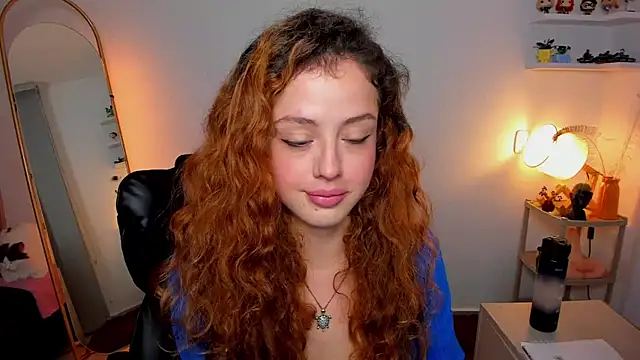 Cassandra Caiin online show from 09-12-25, 03:17