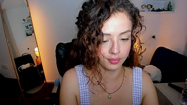 Cassandra Caiin online show from 03-17-26, 01:21