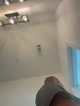 Snapshot of smokeymt420 chatting on 10-02-25, 07:10 smokeymt420 online show from 10-02-25, 07:10