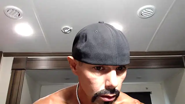 ThickD2C online show from 10-18-25, 05:46