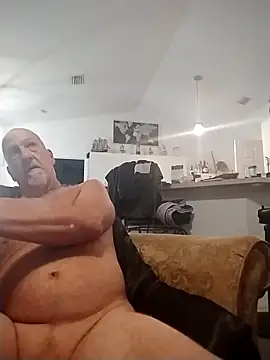 Yankeedave420 online show from 02-12-25, 05:58