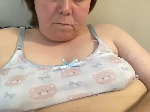 ParisNova online show from 02-09-25, 04:07