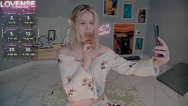 Careful i bite online show from 09-24-25, 05:55