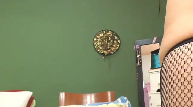 Estefani 32 online show from 01-18-25, 09:13