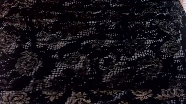 Estefani 32 online show from 10-13-25, 03:01