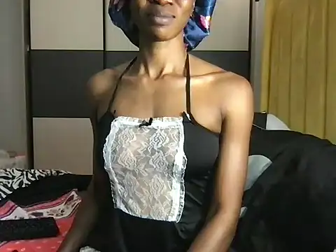 choco petite online show from 02-28-25, 10:06