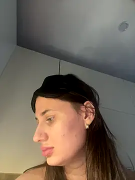 Flossy Vettie online show from 10-24-25, 12:34