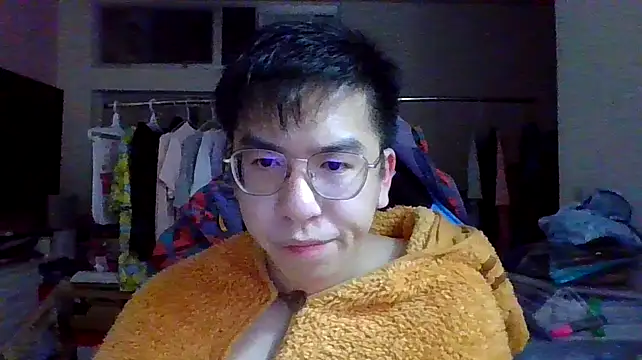 Snapshot of charlie_xdd chatting on 02-03-25, 12:47 charlie xdd online show from 02-03-25, 12:47
