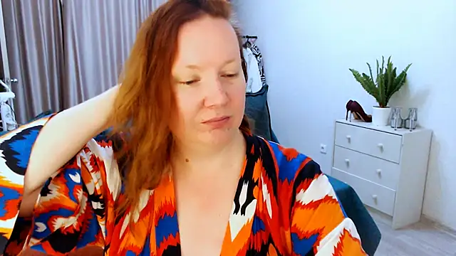 GoddessLara online show from 10-05-25, 09:02