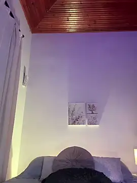 MeganDupont online show from 12-12-24, 04:15