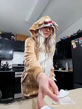 ScarletCallings420 online show from 02-17-25, 07:53