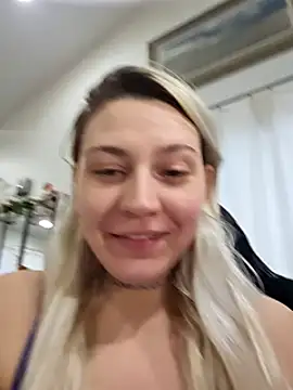 ScarletCallings420 online show from 02-19-25, 06:32