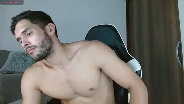 Snapshot of Noah_jhonsonn chatting on 01-28-25, 01:38 Noah jhonsonn online show from 01-28-25, 01:38