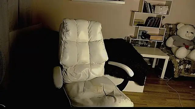 Vi-Vixen online show from 02-08-25, 03:00