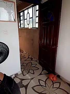 Snapshot of Simone_Miller chatting on 02-26-26, 08:19 Simone Miller online show from 02-26-26, 08:19