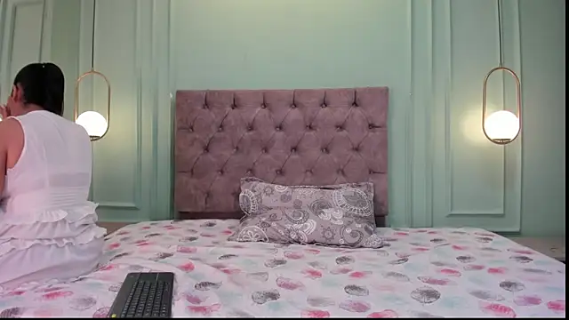 kathe hot online show from 02-22-25, 08:31