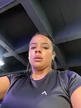 trianawhite online show from 03-05-25, 06:34