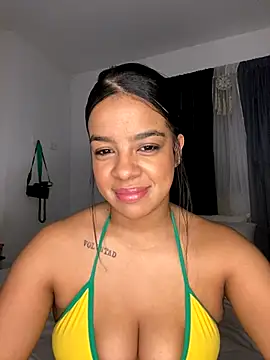 trianawhite online show from 12-13-25, 11:10