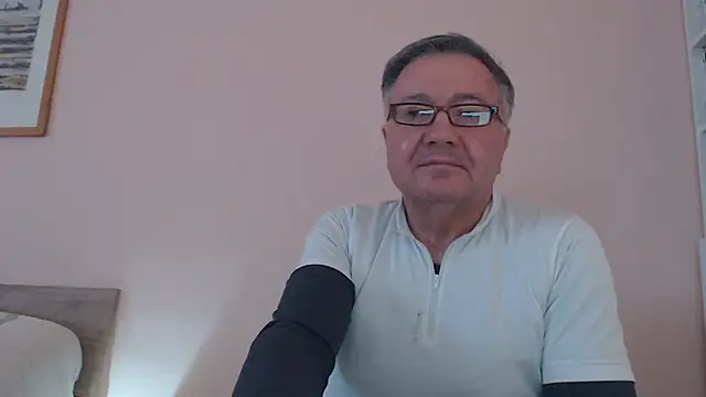 YOU6me online show from 12-01-25, 02:11