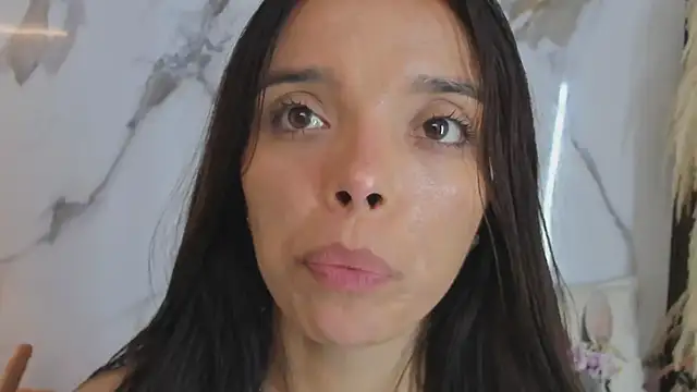 hannahill69 online show from 03-05-25, 10:22