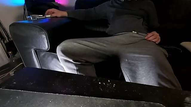 Lucas1andOnly4Girl online show from 01-06-25, 10:47