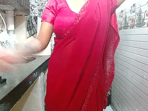 Snapshot of LovingPihu chatting on 01-19-26, 05:33 LovingPihu online show from 01-19-26, 05:33