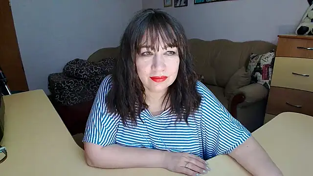 Lucretia Goldi  online show from 02-27-26, 10:43