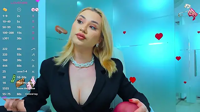 sassy madeline online show from 03-20-25, 07:35