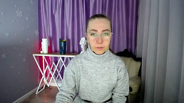 queen a n i online show from 01-17-25, 07:41