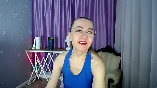 queen a n i online show from 03-06-25, 11:25