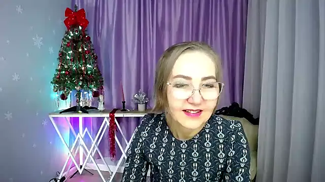 queen a n i online show from 01-06-26, 10:52