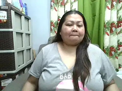 Snapshot of hornyKENDAH chatting on 01-14-26, 05:29 hornyKENDAH online show from 01-14-26, 05:29