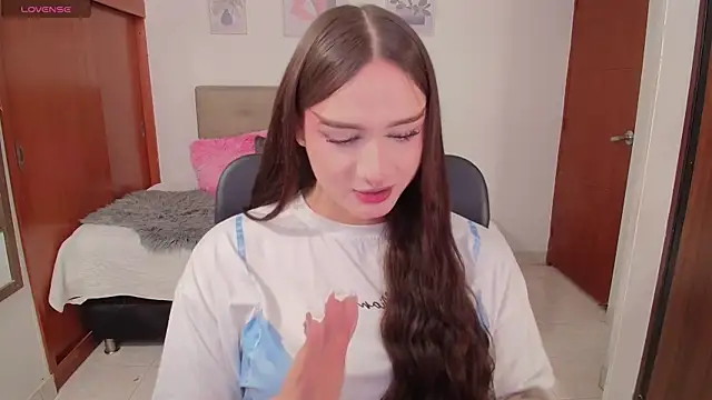 Miley Baker online show from 09-09-25, 01:43