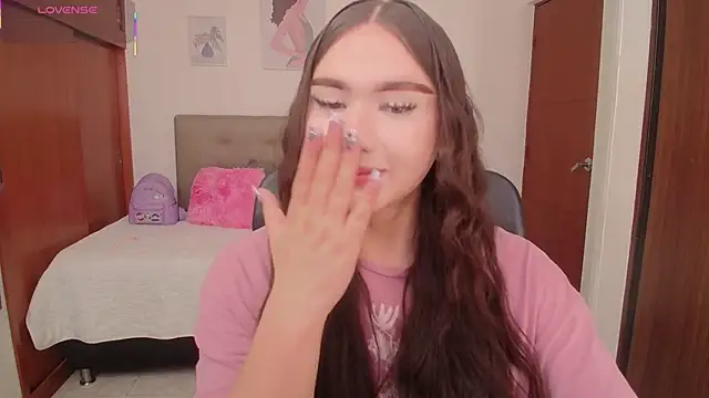 Miley Baker online show from 02-05-26, 01:27