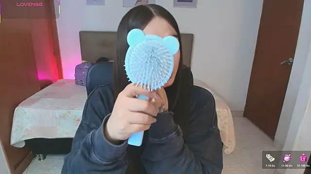 Miley Baker online show from 03-31-26, 02:17