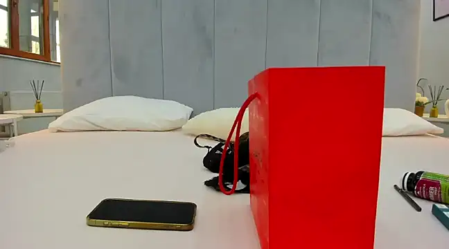 Naila18 online show from 01-20-25, 06:42