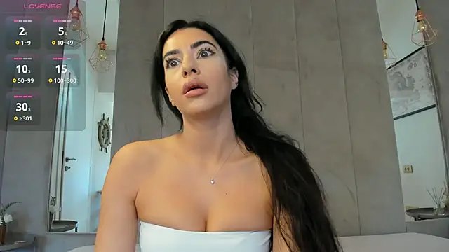 Naila18 online show from 09-14-25, 06:56