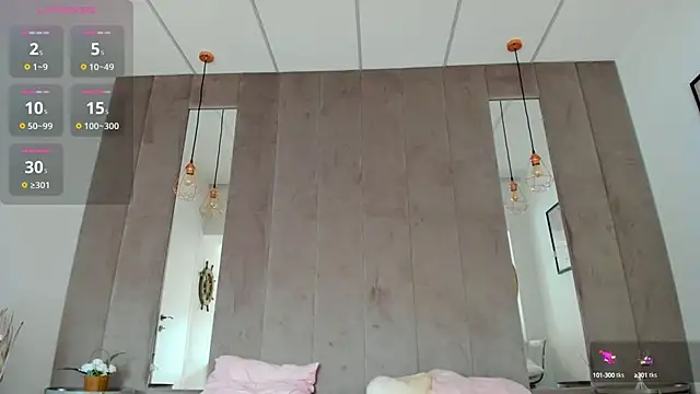 Naila18 online show from 10-01-25, 06:52