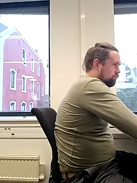 Tj1sen online show from 12-17-24, 11:49