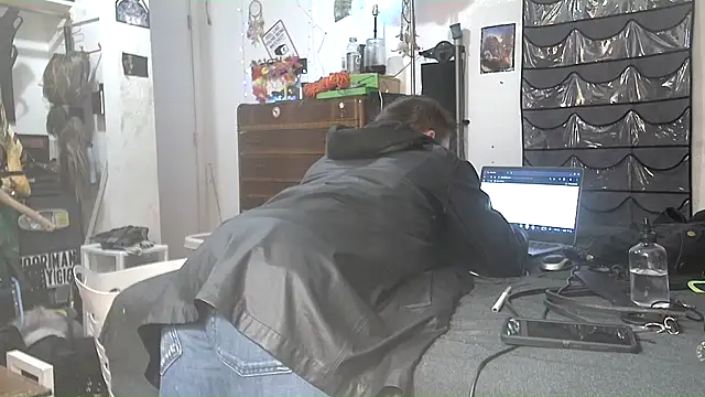 TheHellBilly online show from 10-13-25, 01:27